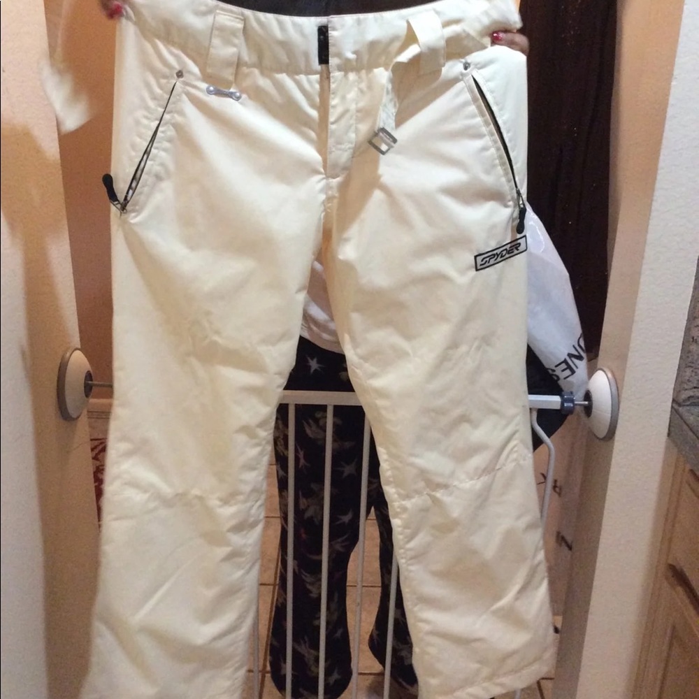 Snowboarding pants